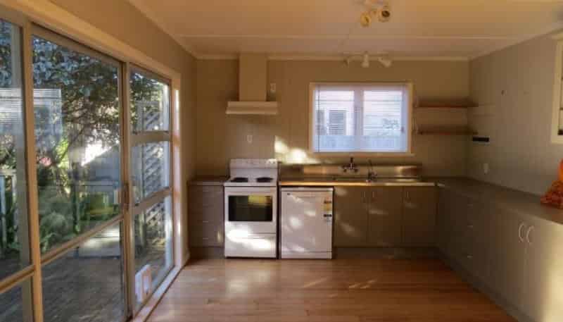 117d Seaview Road, Westown