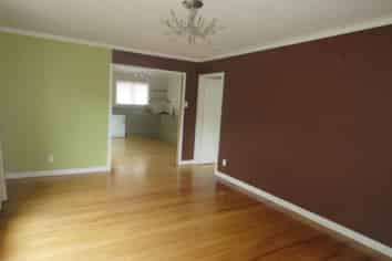 117d Seaview Road, Westown