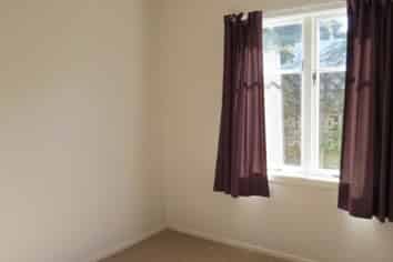 117d Seaview Road, Westown