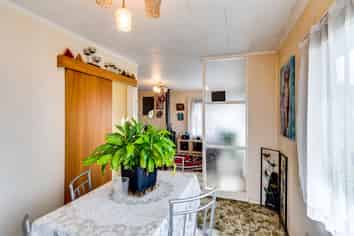 3/46 Puketapu Road, Taradale