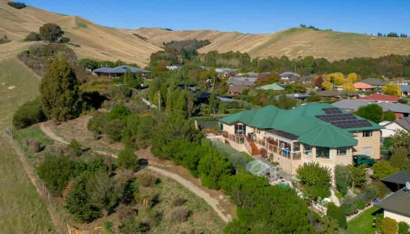 27 Elmwood Avenue, Witherlea