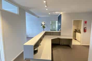 Upmarket office suite in Milford