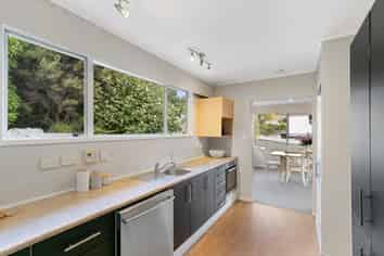 91 Helston Road, Paparangi