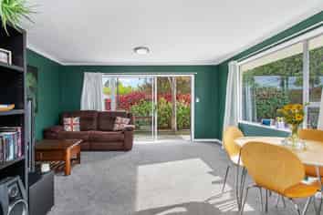 2/125A Mackenzie Avenue, Woolston