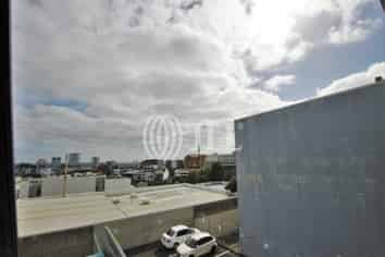 Eden Terrace Office With Views!