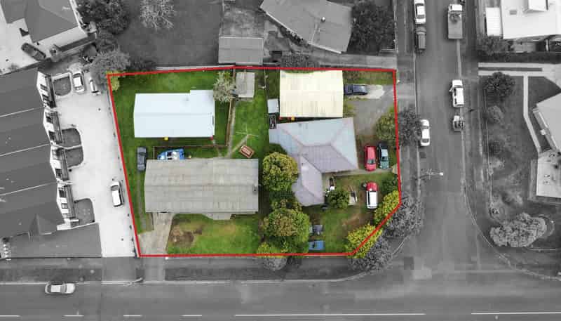 1 Gazeley 61 & 61A Carrington Avenue, Hillcrest