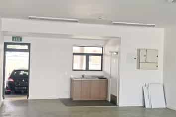 High profile office/retail - only 2 left