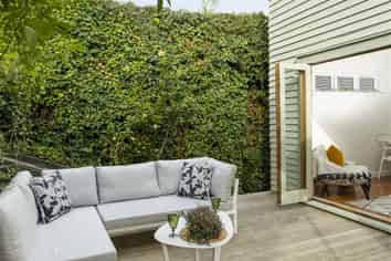 28 Westmere Crescent, Westmere