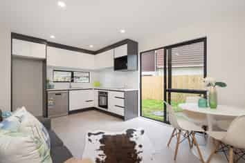 Lot 2 8 Orinda Close, Botany Downs