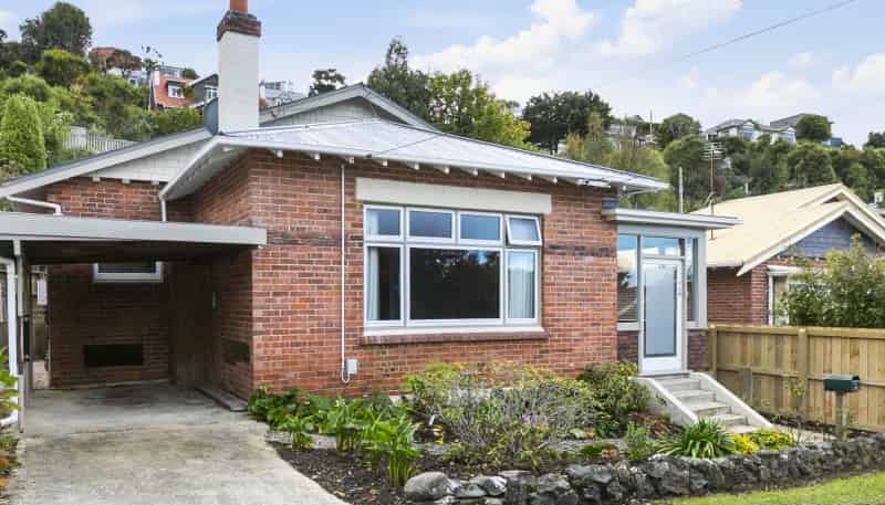 16 Motu Street, Saint Clair