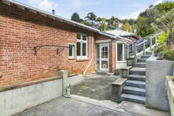 16 Motu Street, Saint Clair