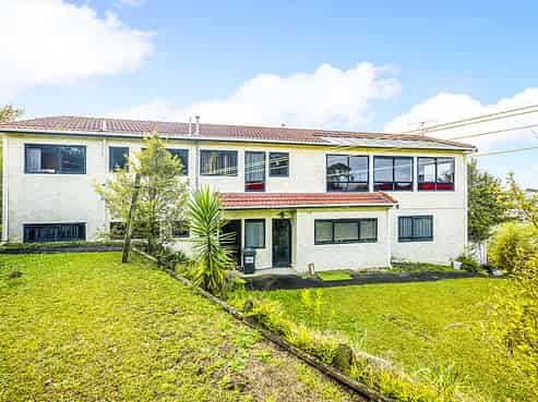 28 RONALD MACKEN PLACE WINDSOR PARK, Mairangi Bay