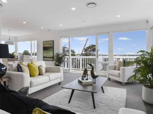 2 and 3/38 Seaview Ave, Northcote