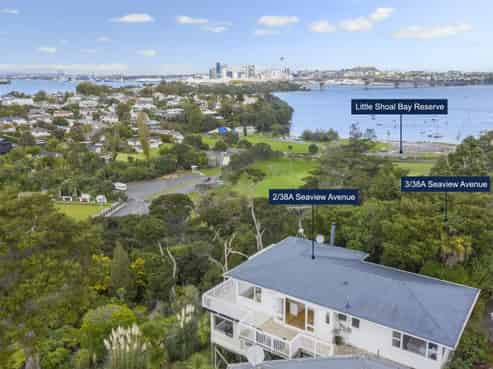 2 and 3/38 Seaview Ave, Northcote