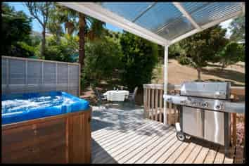 102 Stapleford Crescent, Browns Bay