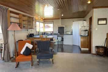 93 Peel Street, Westport