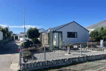 93 Peel Street, Westport