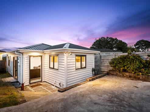 30 Doone Place, Massey