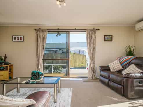 400 Ormond Road, Riverdale