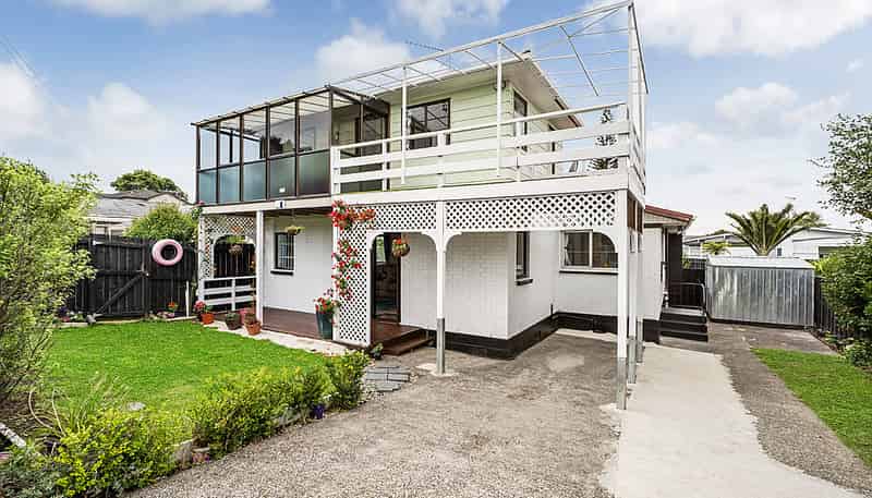 1/93 Coronation Road, Mangere Bridge