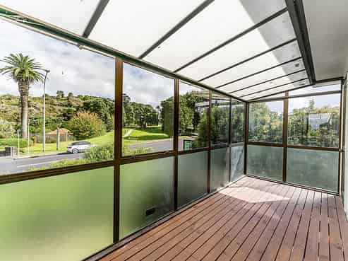 1/93 Coronation Road, Mangere Bridge