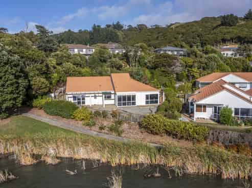 11 Lakeside Villas, Whitby