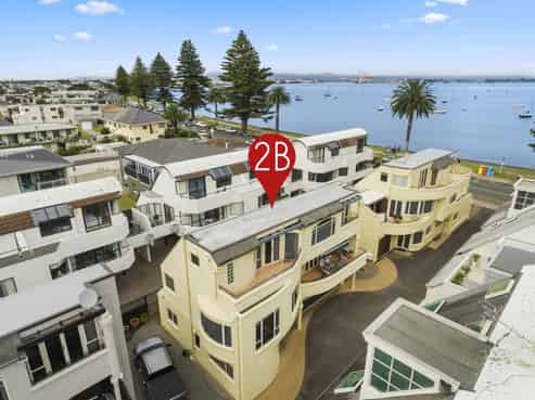 2B The Mall, Mount Maunganui