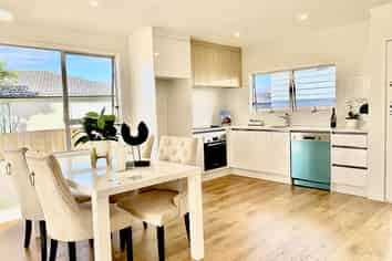 61 McKinstry Avenue, Mangere East