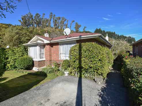 10 Patmos Avenue, Woodhaugh