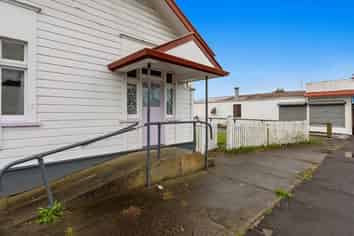 Taneatua - The old Post Office 