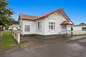 Taneatua - The old Post Office 