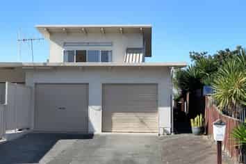 23 Skerrett Crescent, Tamatea