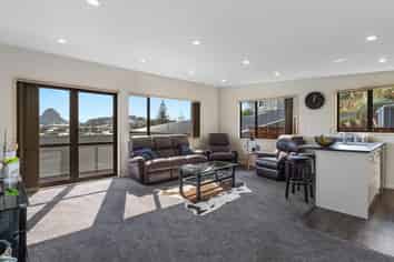 12 Lavender Close, Spotswood