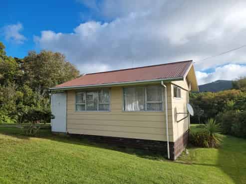 9 Ballance Street, Runanga