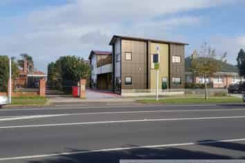 4 - 23 Great South Road, Papatoetoe