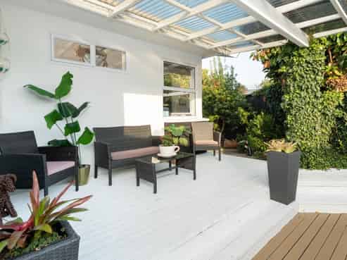 1 Sharyn Place, Brookfield