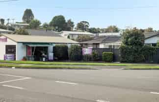 1 Sharyn Place, Brookfield