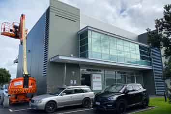 Versatile A-Grade Unit 