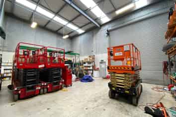 Versatile A-Grade Unit 