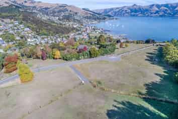 8 Felthams Road, Akaroa