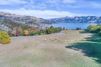 8 Felthams Road, Akaroa