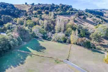 8 Felthams Road, Akaroa