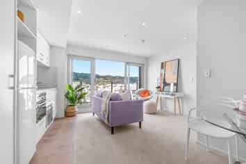 1003/74 Taranaki Street, Te Aro