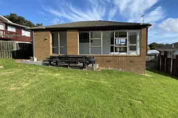 68 Gossamer Dr, Pakuranga Heights