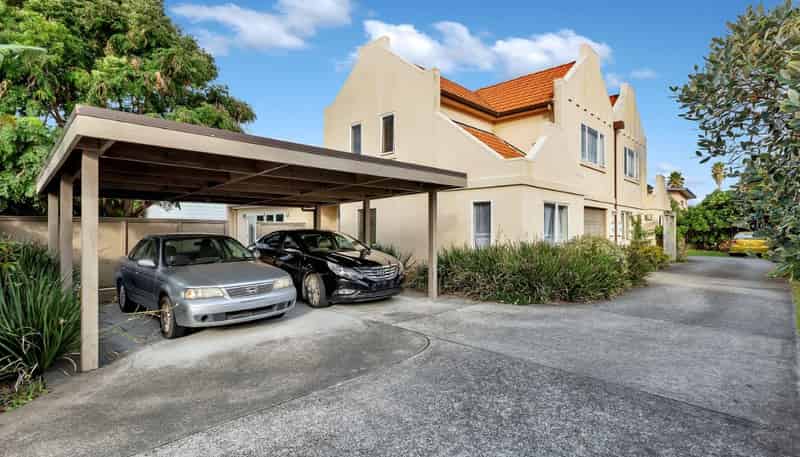 16A Bermuda Place, One Tree Point