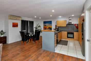 16A Bermuda Place, One Tree Point