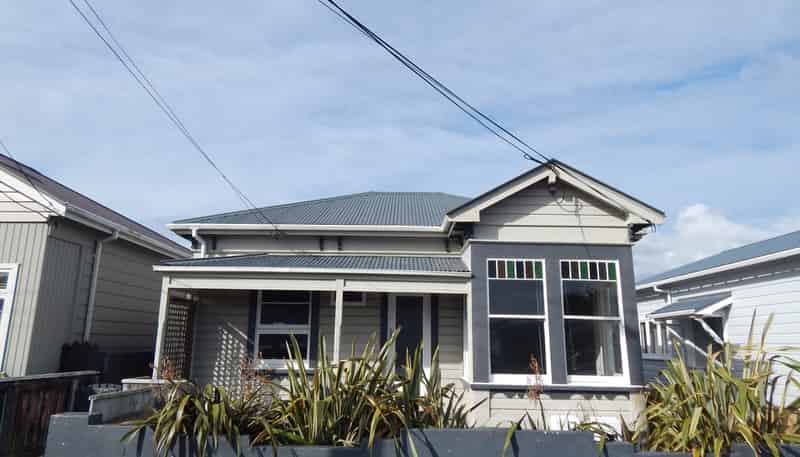 36b Bolton Street, Petone