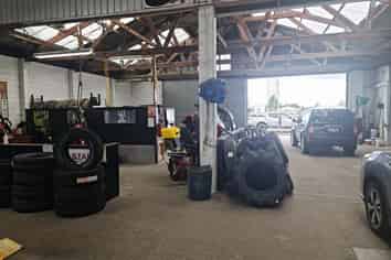 Great Profile Commercial Building