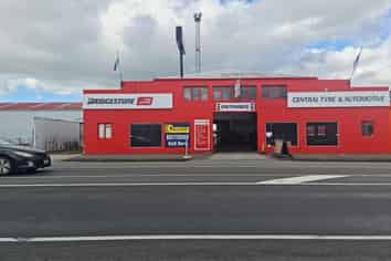 Great Profile Commercial Building