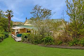 11 Swan Street, Taihape and Surrounds